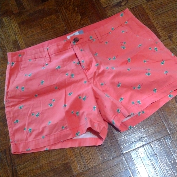 Old Navy Pants - Shorts